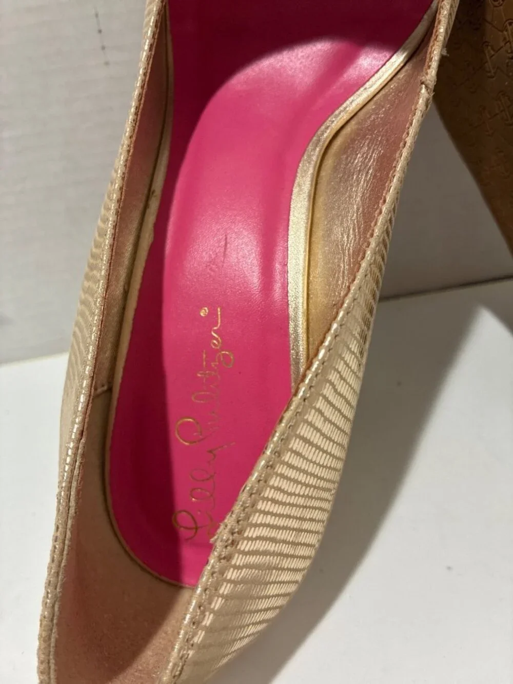 Lilly Pulitzer Resort Chic Wedge Pumps Womens Gold Metallic 3.25